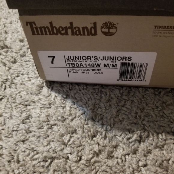 Timberland juniors pink boots - Picture 4 of 10